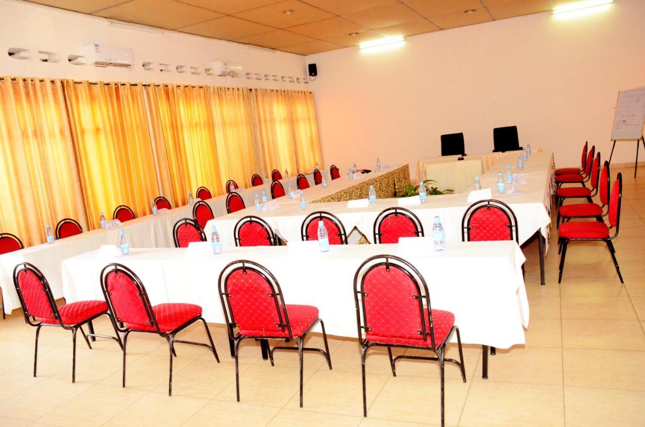 מלון בוג'ומבורה King'S Conference Centre מראה חיצוני תמונה